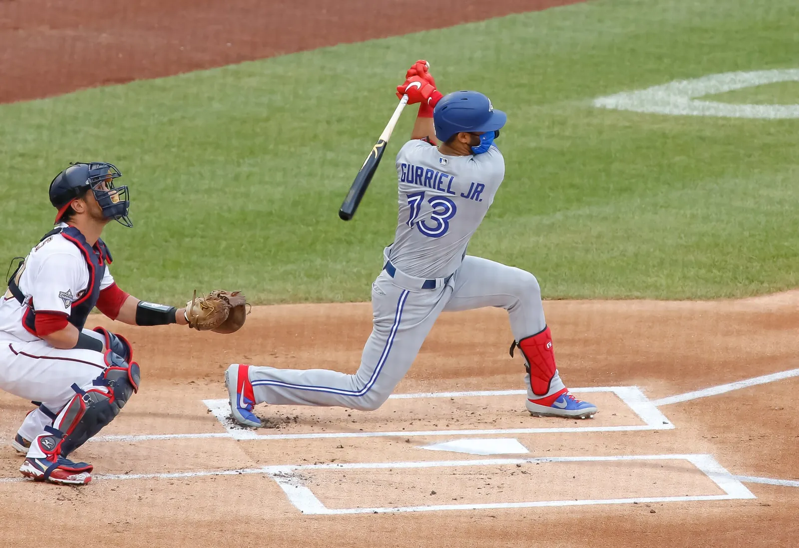 Nearing the End of a $42 million Contract… Ryu Hyun-jin's Former Teammate Gurriel Released, $5 million Buyout