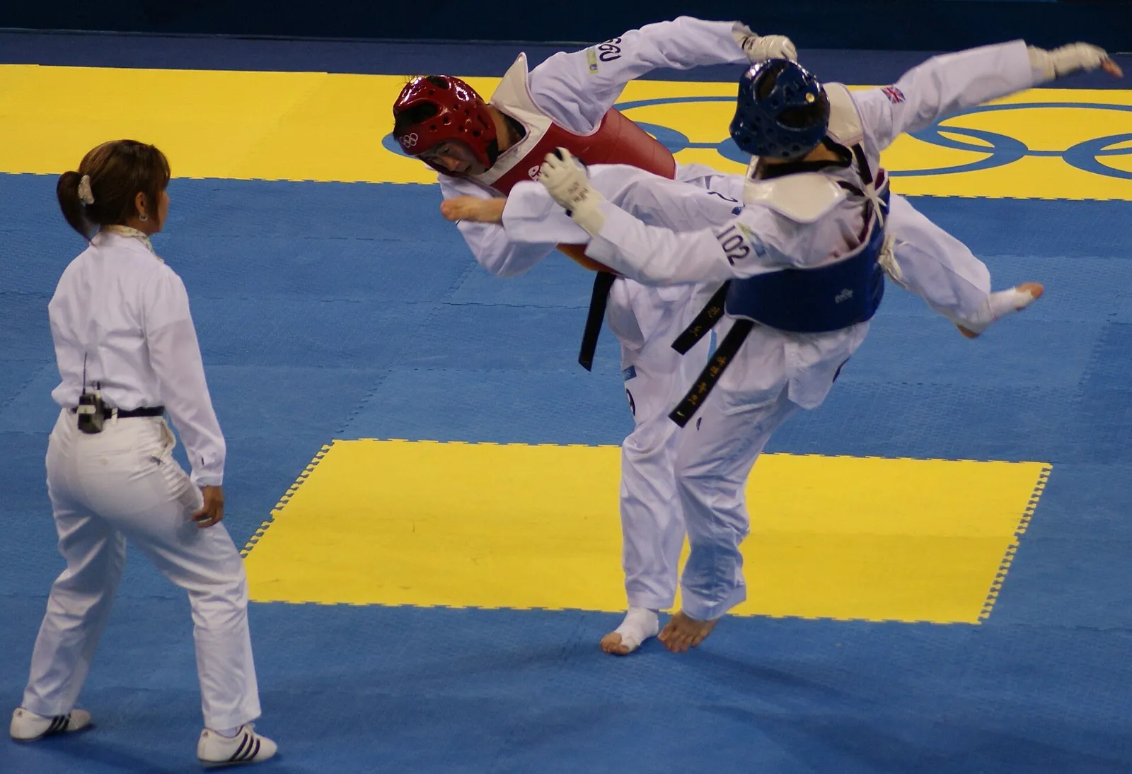 Real Mat National Team Member Loses 1-2 on the Virtual Mat: An Hyang-sik Eliminated in Virtual Taekwondo Round of 16