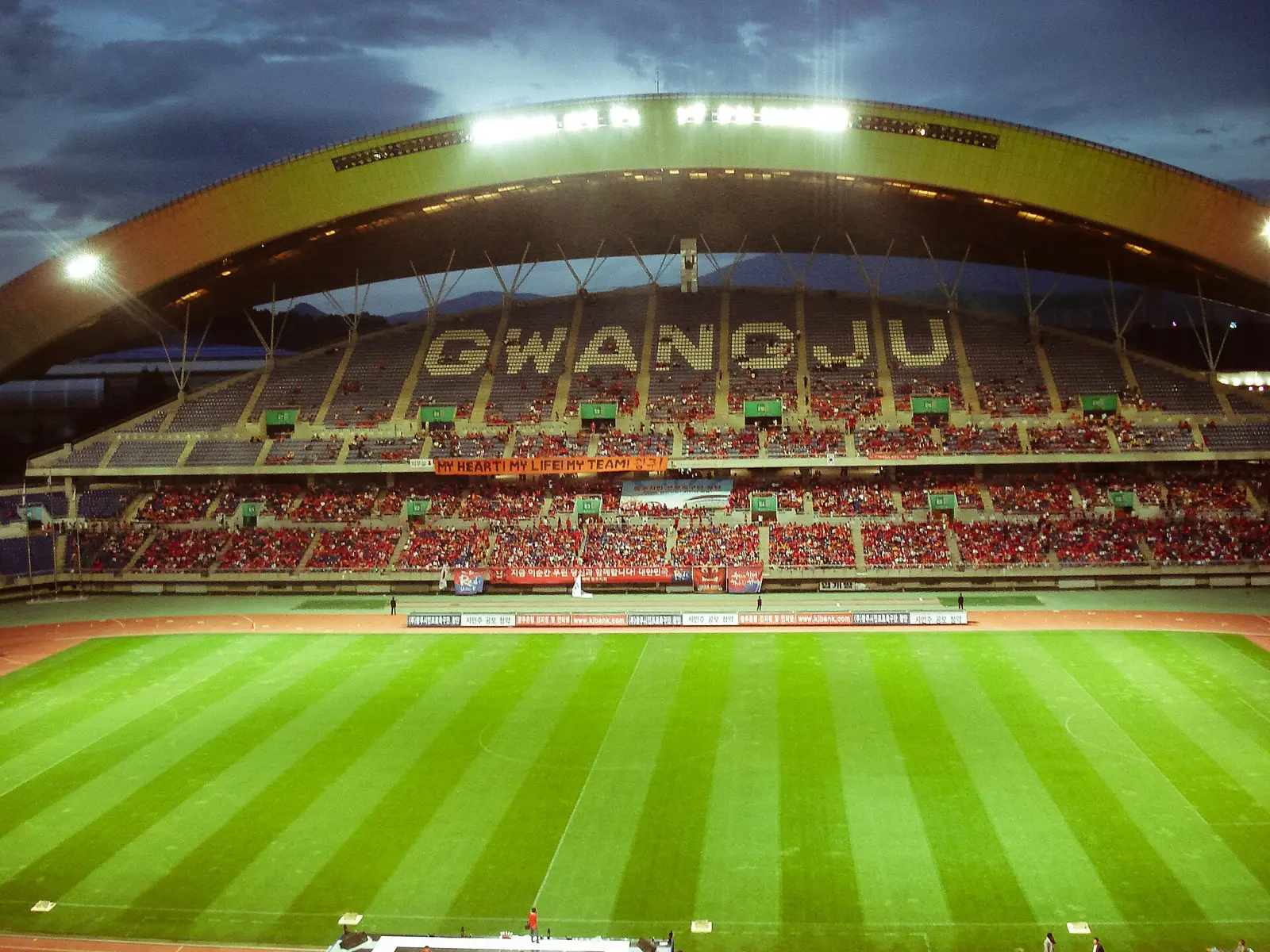 "Relegated Regardless of Standings"… Gimcheon Avoids Last Place, Relegation Playoff Confirmed After 1-1 Draw